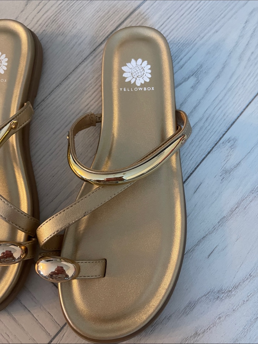 Yellow Box Gold Metallic Hilari Toe-Post Slide Sandals - Picture 3 of 5